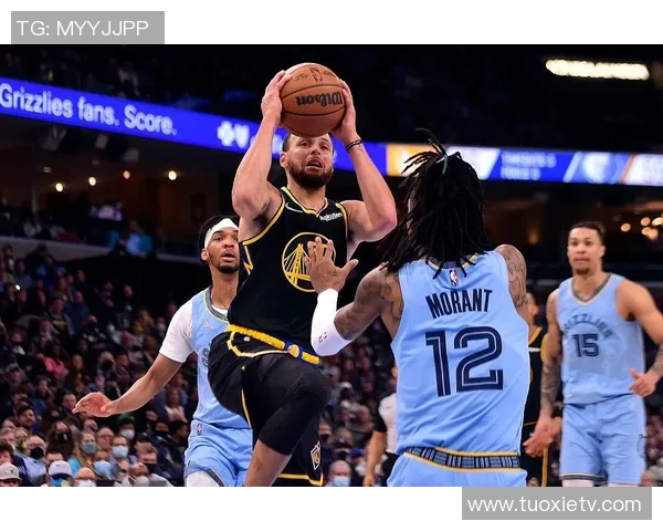 灰熊与猛龙激战正酣精彩比赛直播全程回顾与分析 灰熊与猛龙激战正酣精彩比赛直播全程回顾与分析