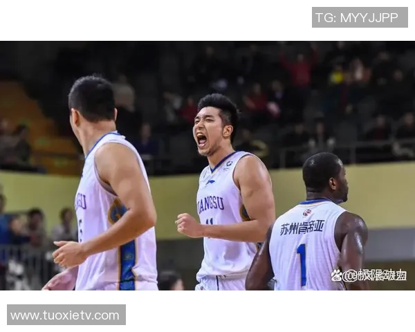 辽宁队与北控队的较量结果揭晓谁将赢得这场激烈的篮球对决